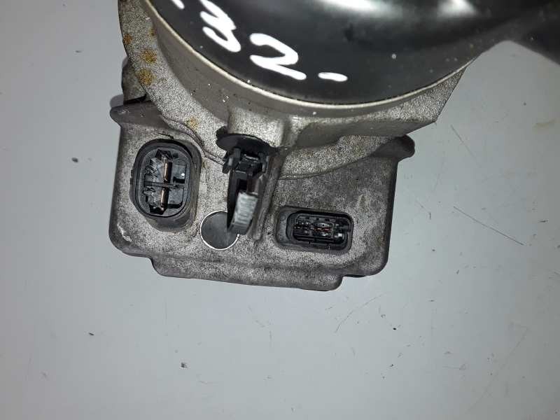 Recambio de bomba direccion para citroen c4 picasso 9hz referencia OEM IAM 9684252580/A0013520  