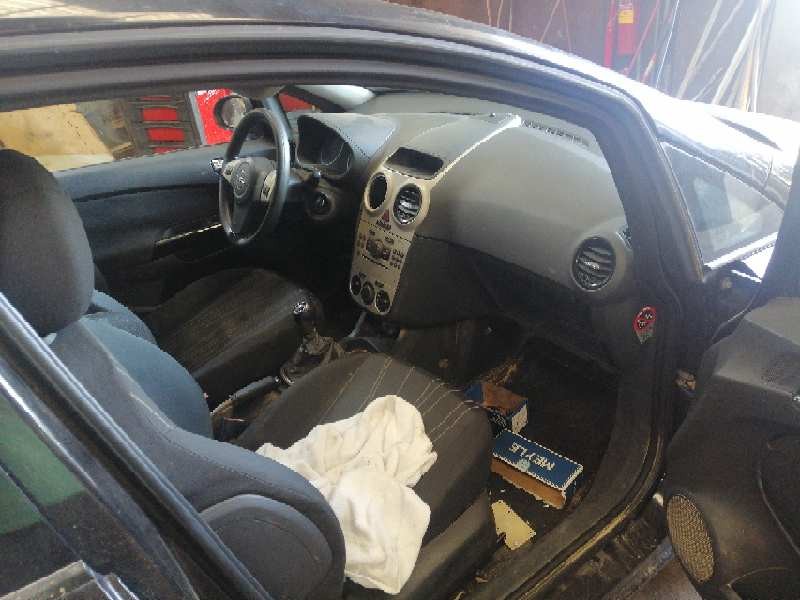 opel corsa d del año 2007