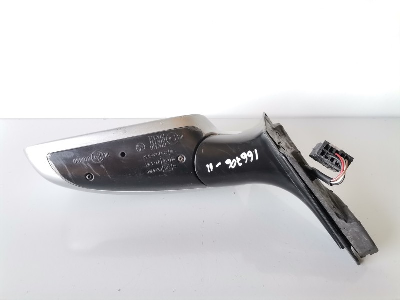 Recambio de retrovisor izquierdo para audi a3 (8l) agu referencia OEM IAM   