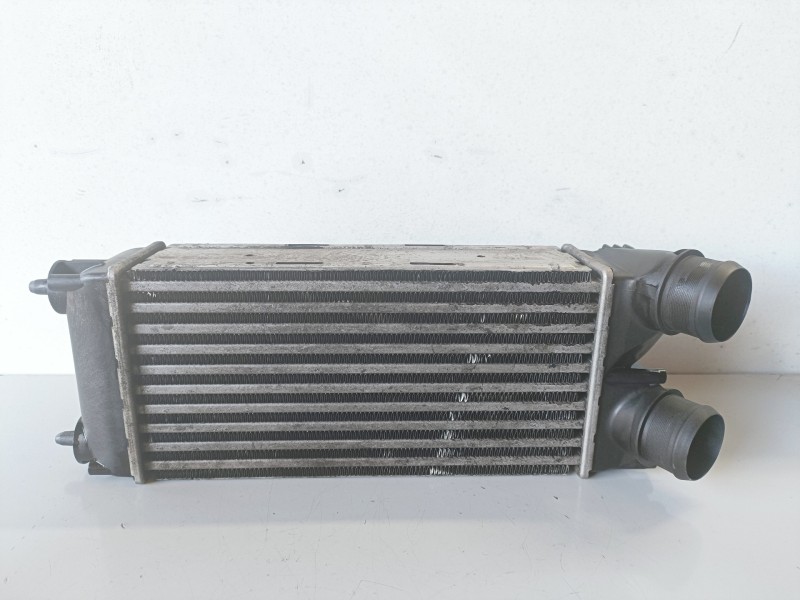 Recambio de intercooler para citroen c4 picasso 9hz referencia OEM IAM 9656503980  