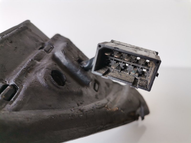 Recambio de retrovisor derecho para audi a3 (8l) agu referencia OEM IAM   