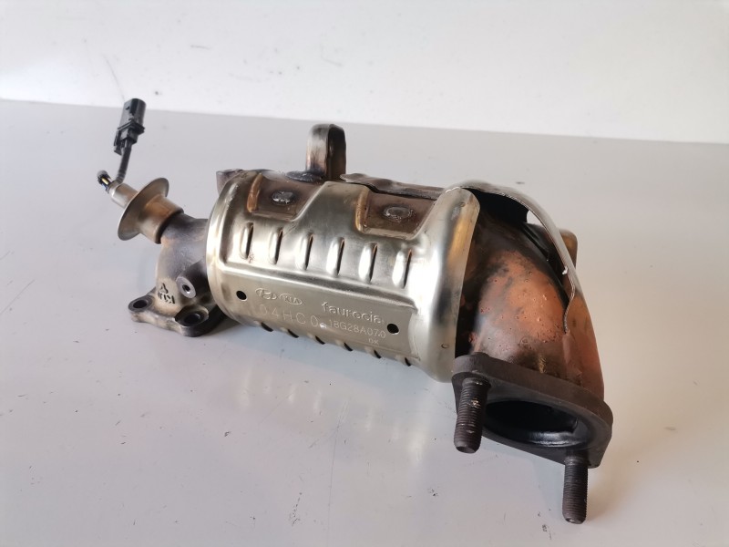 Recambio de catalizador para kia stonic (ybcuv) g3lc referencia OEM IAM 04HC0  