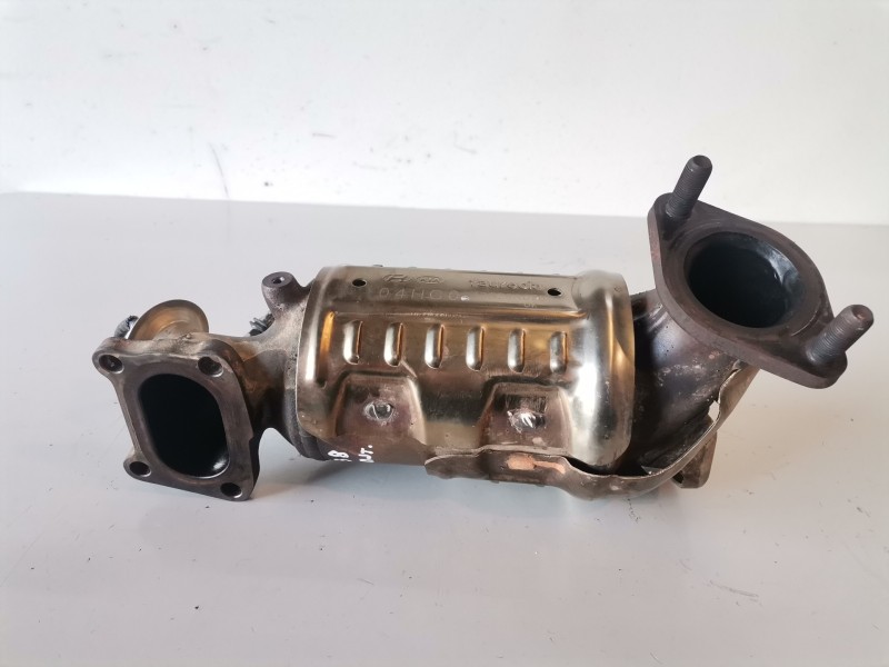 Recambio de catalizador para kia stonic (ybcuv) g3lc referencia OEM IAM 04HC0  