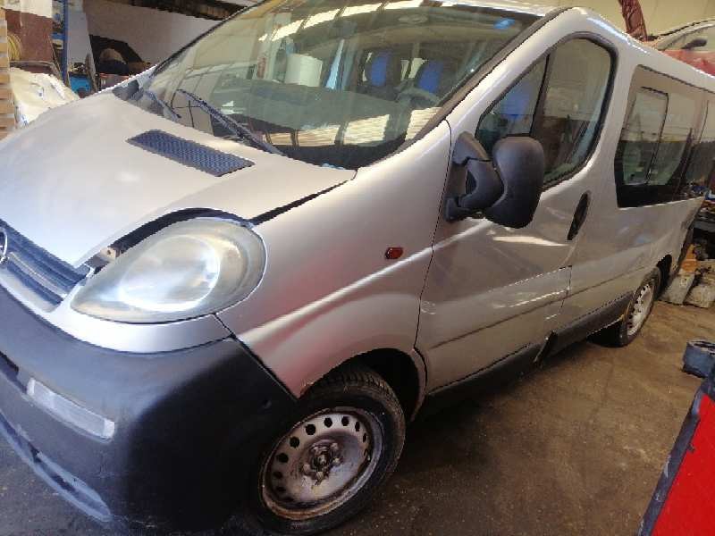 opel vivaro del año 2004