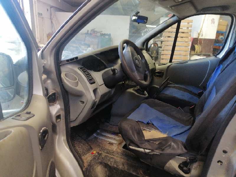opel vivaro del año 2004