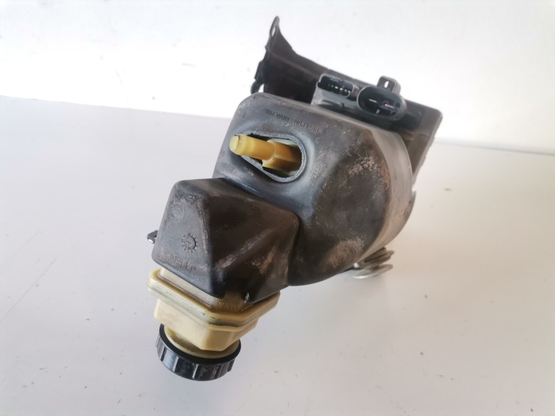 Recambio de bomba direccion para renault laguna iii berlina m9r808 referencia OEM IAM 491100033R  