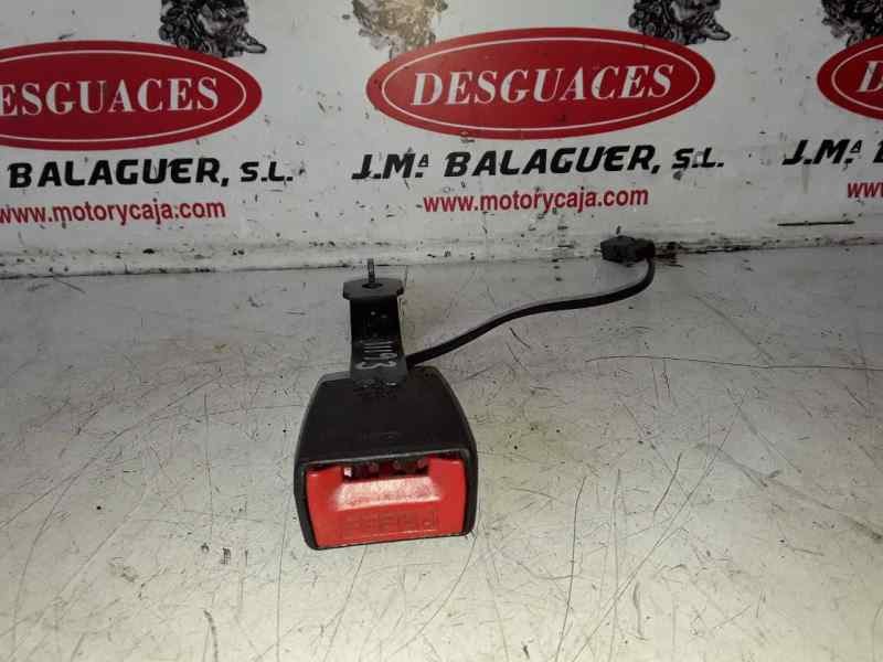 Recambio de no identificado para renault clio iii referencia OEM IAM 33030396  