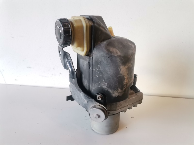 Recambio de bomba direccion para renault laguna iii berlina m9r808 referencia OEM IAM 491100033R  
