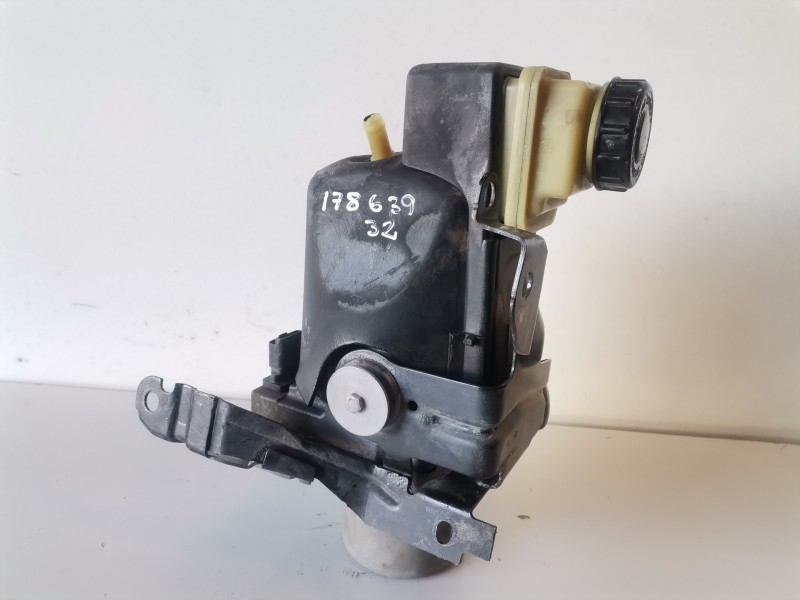 Recambio de bomba direccion para renault laguna iii berlina m9r808 referencia OEM IAM 491100033R  