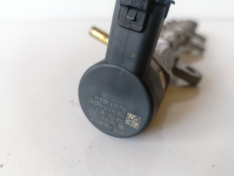 Recambio de rampa inyectora para nissan x-trail (t31) m9r856 referencia OEM IAM 0445214250  