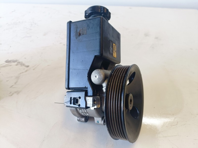 Recambio de bomba direccion para ssangyong rexton d27dt referencia OEM IAM   