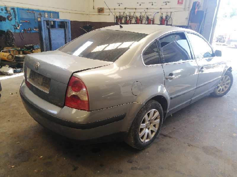 volkswagen passat berlina (3b3) del año 2003