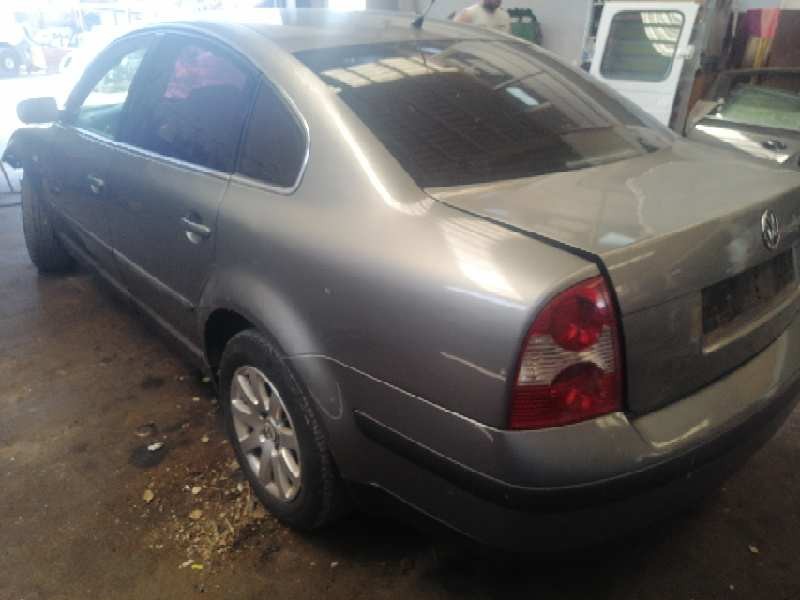 volkswagen passat berlina (3b3) del año 2003