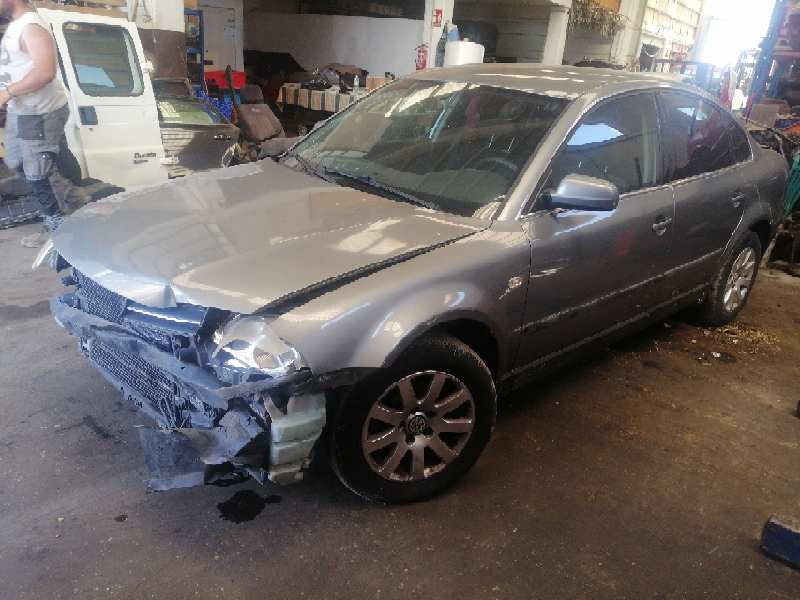 volkswagen passat berlina (3b3) del año 2003