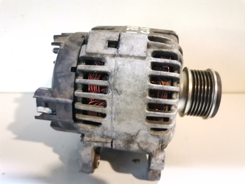 Recambio de alternador para seat toledo (5p2) bjb referencia OEM IAM 06F903023C  
