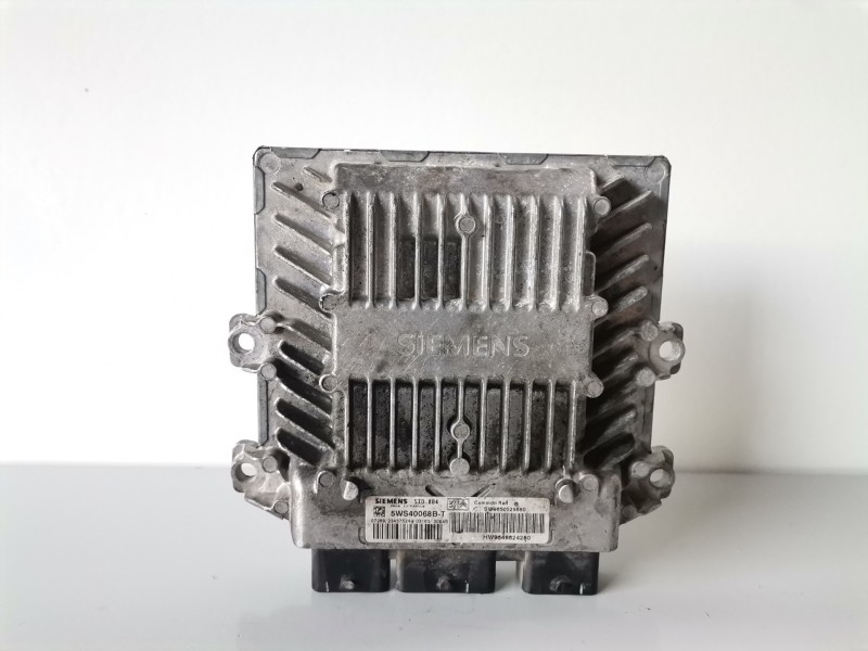 Recambio de centralita motor uce para citroen c3 8hx referencia OEM IAM 5WS40068BT  