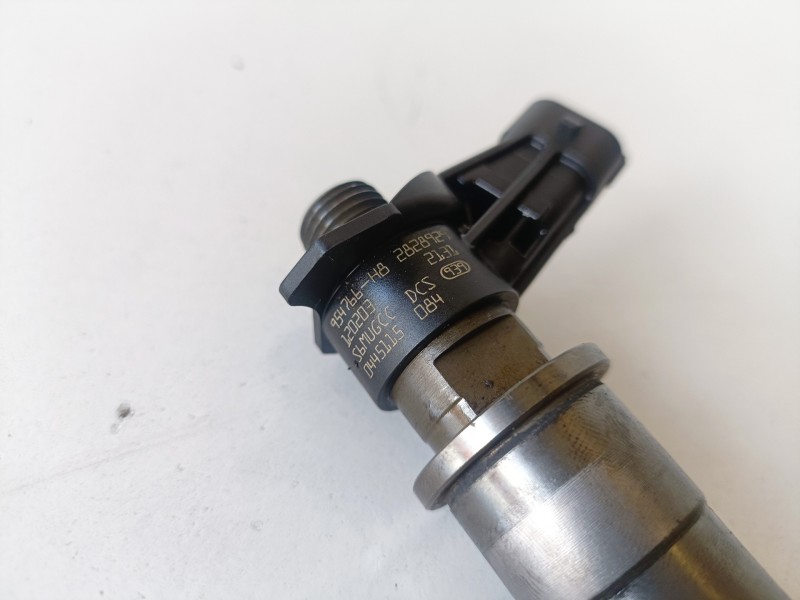 Recambio de inyector para nissan x-trail (t31) m9r856 referencia OEM IAM 0445115084  