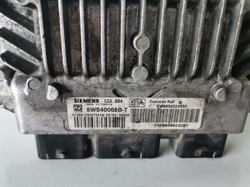 Recambio de centralita motor uce para citroen c3 8hx referencia OEM IAM 5WS40068BT  