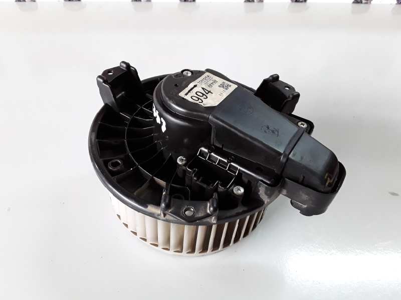 Recambio de ventilador calefaccion para toyota land cruiser (j15) 1kdftv referencia OEM IAM 8710360400/1163409940  