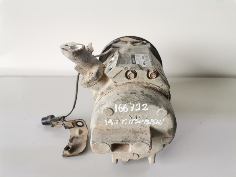 Recambio de compresor aire acondicionado para mitsubishi montero (v80/v90) 4m41 referencia OEM IAM 4472606490  