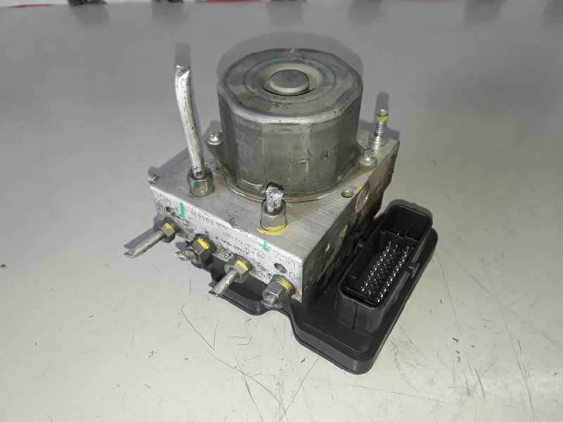 Recambio de abs para dacia duster i k9k856 referencia OEM IAM 476608845R/269634/0265956285  
