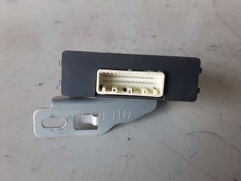 Recambio de modulo electronico para mazda 3 berlina / sedán (bm/bn) sh referencia OEM IAM BSM167UU0A/K6021/17120900545/ADC5A0500