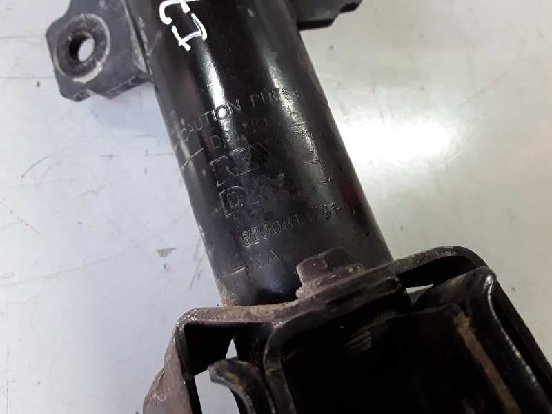 Recambio de amortiguador delantero izquierdo para dacia duster i k9k856 referencia OEM IAM 8200813791D  
