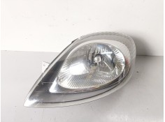 Recambio de faro izquierdo para renault trafic ii furgón f9q760 referencia OEM IAM 7700311371  