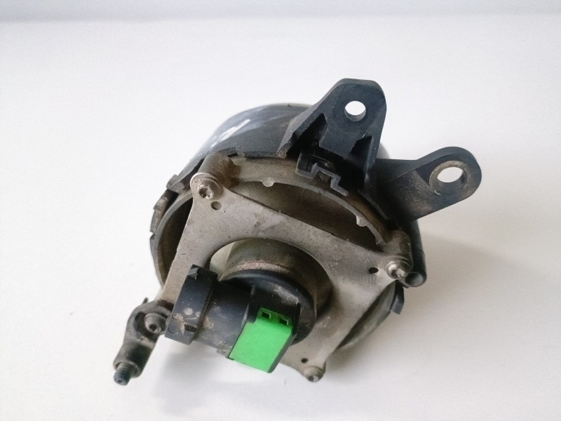 Recambio de faro antiniebla izquierdo para audi a4 berlina (8e) bcz referencia OEM IAM 0305063003  