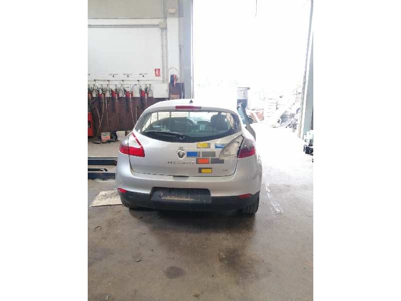 renault megane iii berlina 5p del año 2009