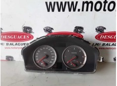 Recambio de cuadro instrumentos para volvo v50 familiar d4204t referencia OEM IAM 30728645 / 69594880T / 30710071 / 8697035  