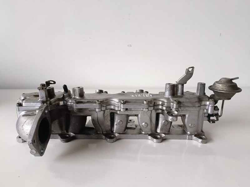 Recambio de colector admision para mitsubishi montero (v80/v90) 4m41 referencia OEM IAM   