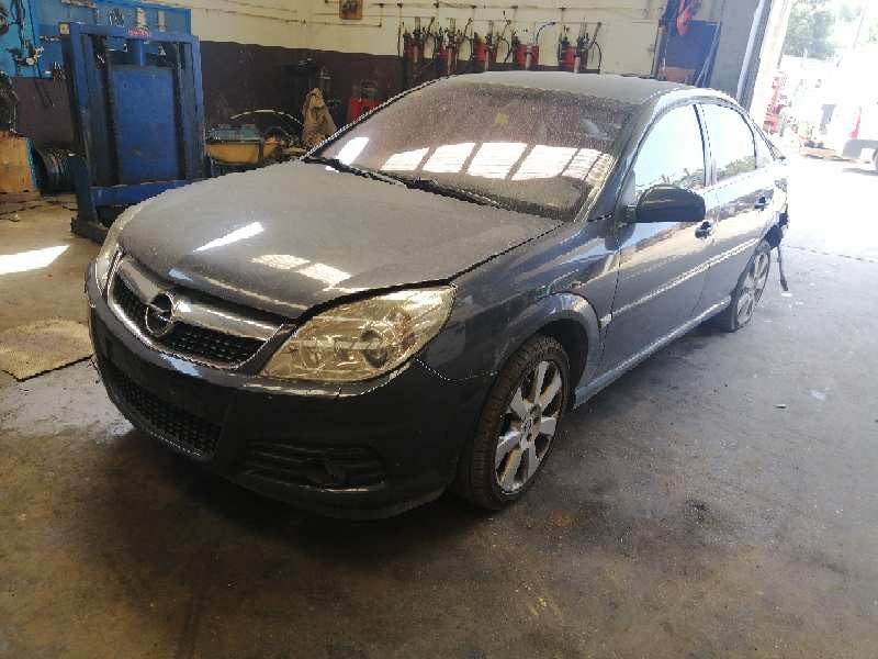 opel vectra c berlina del año 2006