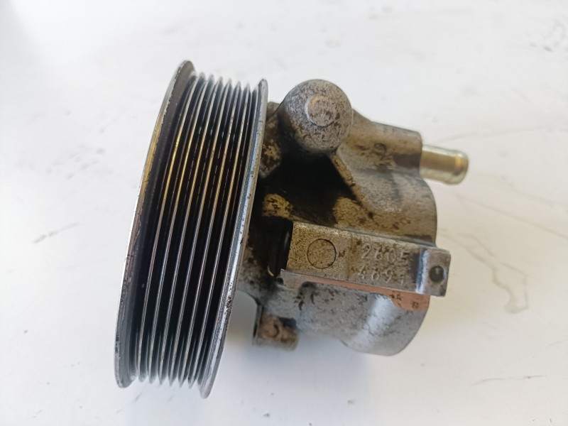 Recambio de bomba direccion para peugeot 307 (s1)(04.2001) rhy referencia OEM IAM 26081335RR  