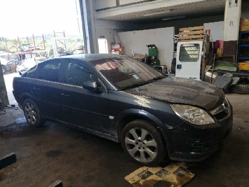 opel vectra c berlina del año 2006