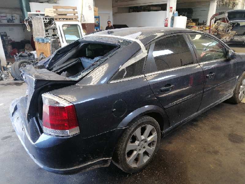 opel vectra c berlina del año 2006