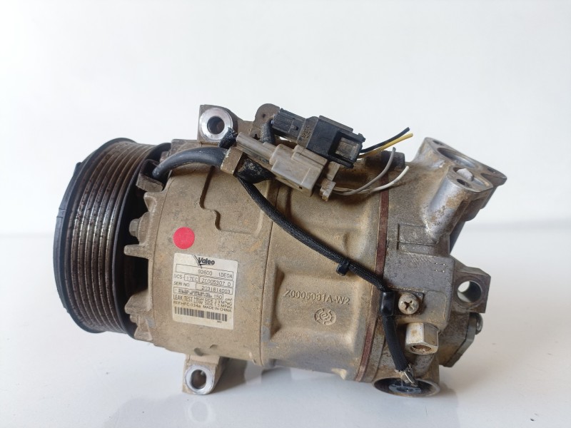 Recambio de compresor aire acondicionado para nissan x-trail (t31) m9r856 referencia OEM IAM 926001DE0A  