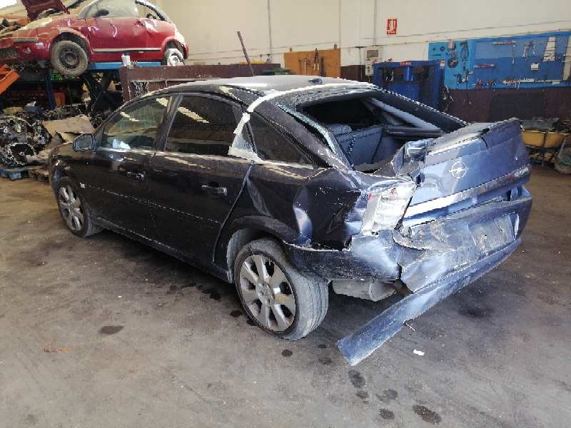 opel vectra c berlina del año 2006