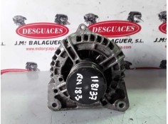 Recambio de alternador para renault clio iii k9k766 referencia OEM IAM 0124425071 / 8200660033 / 120A  