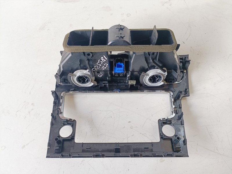 Recambio de rejilla aireadora para volkswagen golf vii (5g1/be1) clh referencia OEM IAM 5G1815736A/5G1819728G  