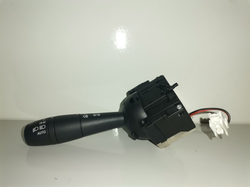 Recambio de mando luces para renault clio iv k9k628 referencia OEM IAM 255675887R  
