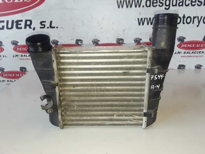 Recambio de intercooler para audi a4 berlina (8e) blb referencia OEM IAM 8E0145805AA/038906051C/0281002401  