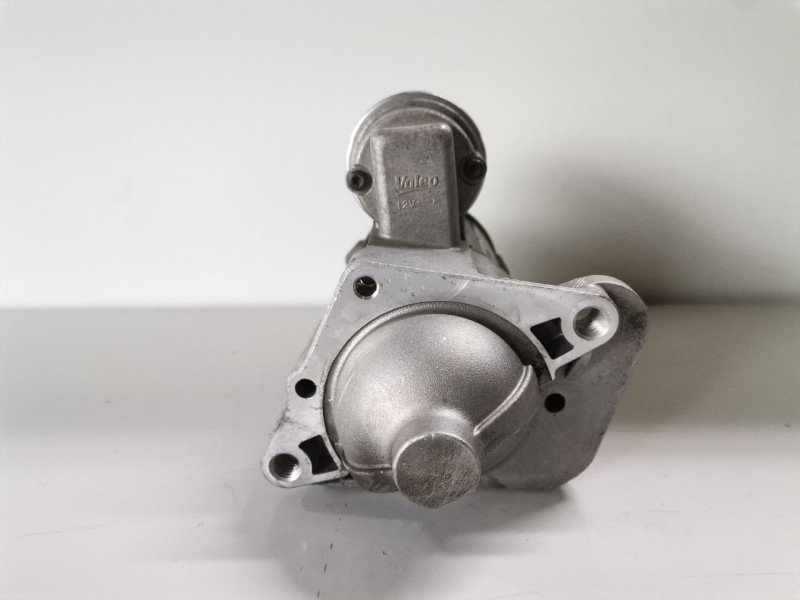 Recambio de motor arranque para renault clio iv k9k628 referencia OEM IAM 233006508R  