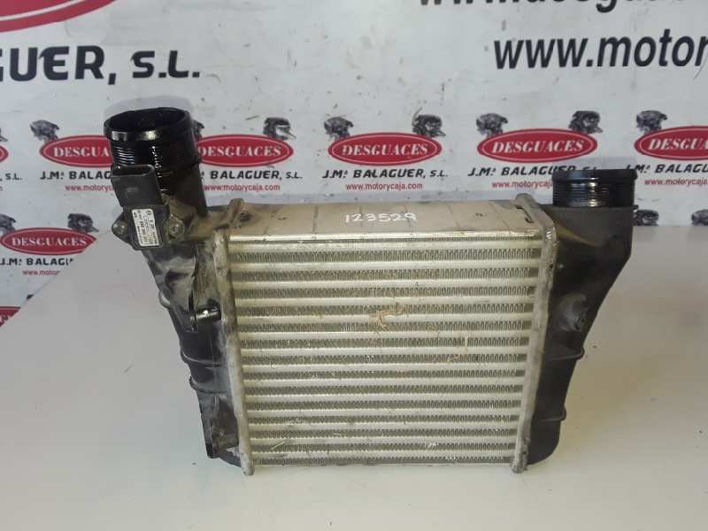 Recambio de intercooler para audi a4 berlina (8e) blb referencia OEM IAM 8E0145805AA/038906051C/0281002401  