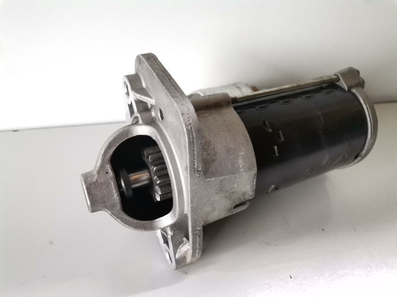 Recambio de motor arranque para renault clio iv k9k628 referencia OEM IAM 233006508R  