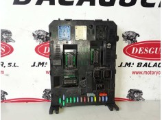 Recambio de caja reles / fusibles para peugeot partner furgón referencia OEM IAM 281197595  