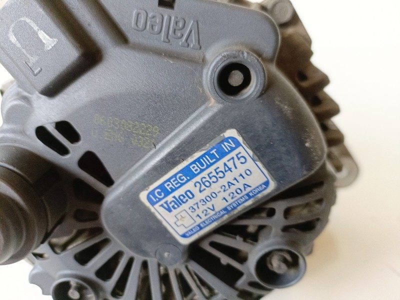 Recambio de alternador para hyundai matrix (fc) d4fa referencia OEM IAM 2655475  