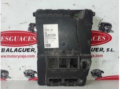 Recambio de caja reles / fusibles para renault megane ii berlina 5p f9q800 referencia OEM IAM 8200309690 / 8200326040 / S1184002