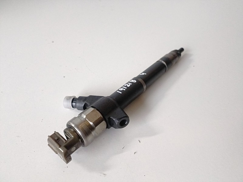 Recambio de inyector para mitsubishi montero (v80/v90) 4m41 referencia OEM IAM 1465A054  