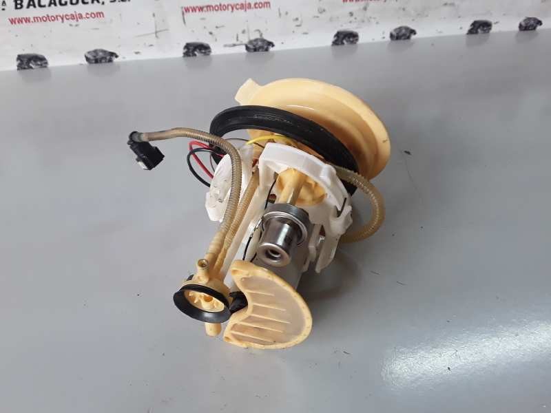 Recambio de bomba combustible para audi a4 avant (8w5) deu referencia OEM IAM 8W0919088K  